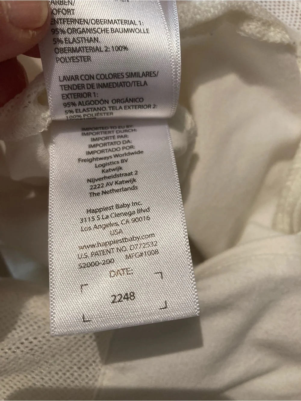 Set of 2 Happiest Baby swaddles from SNOO - Small 0-2 M and Medium 2-4 M - cream